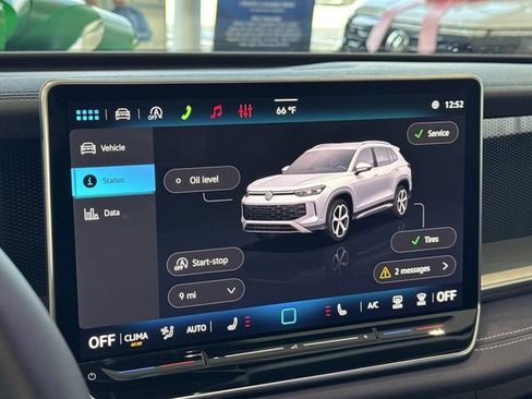 New 2026 Volkswagen Tiguan SE FWD image 15