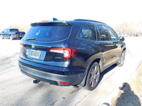 Certified 2022 Honda Pilot Sport image 4