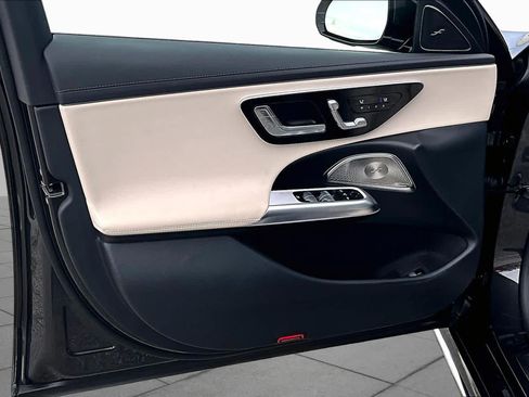 Certified 2025 Mercedes-Benz E 350 4MATIC Sedan image 22