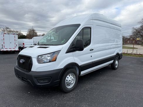 New 2026 Ford Transit 350 148 High Roof RWD image 4