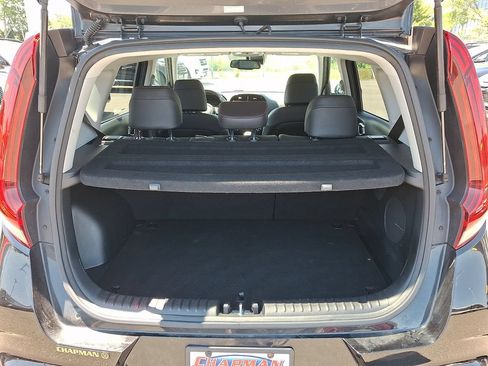 Used 2022 Kia Soul Turbo FWD image 30