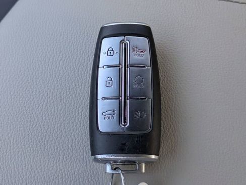 Used 2023 Genesis G70 2.0T w/ Sport Prestige Package image 30