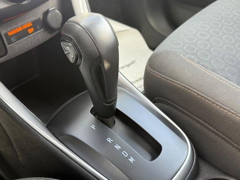 Used 2018 Chevrolet Trax LS image 18