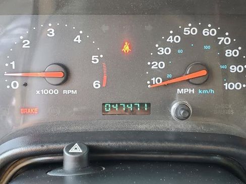 Used 2004 Jeep Wrangler Sport image 8