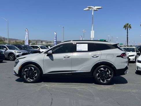 Used 2023 Kia Sportage SX FWD image 2
