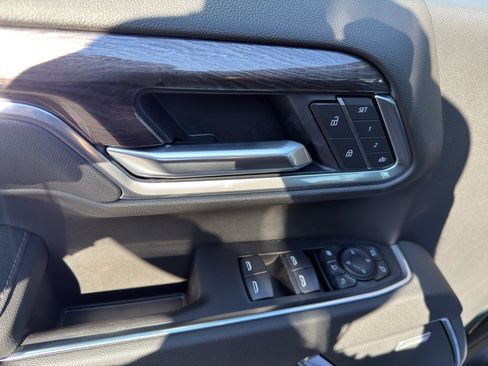 New 2026 Chevrolet Silverado 2500 LTZ w/ LTZ Convenience Package image 11