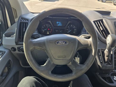 Used 2015 Ford Transit 250 130 Low Roof image 8