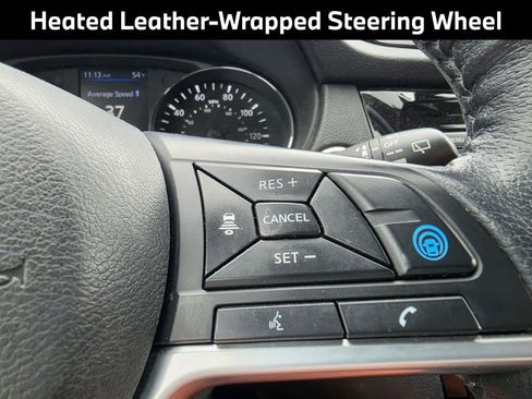 Used 2019 Nissan Rogue SV w/ Premium Package AWD/4WD image 16