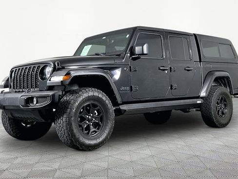 Used 2021 Jeep Gladiator Sport AWD/4WD image 1