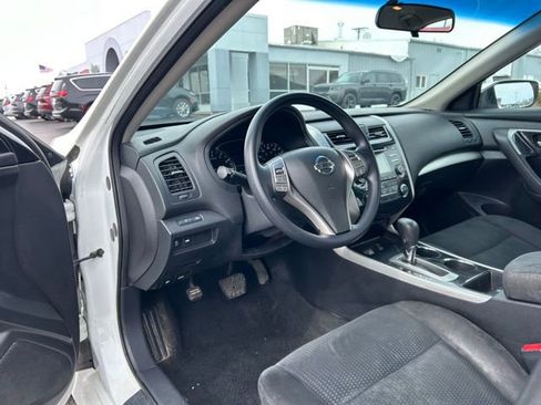 Used 2014 Nissan Altima 2.5 S w/ Display Audio Package image 25