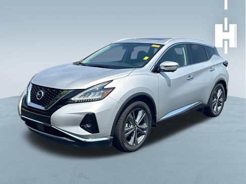 Used 2020 Nissan Murano Platinum FWD image 3