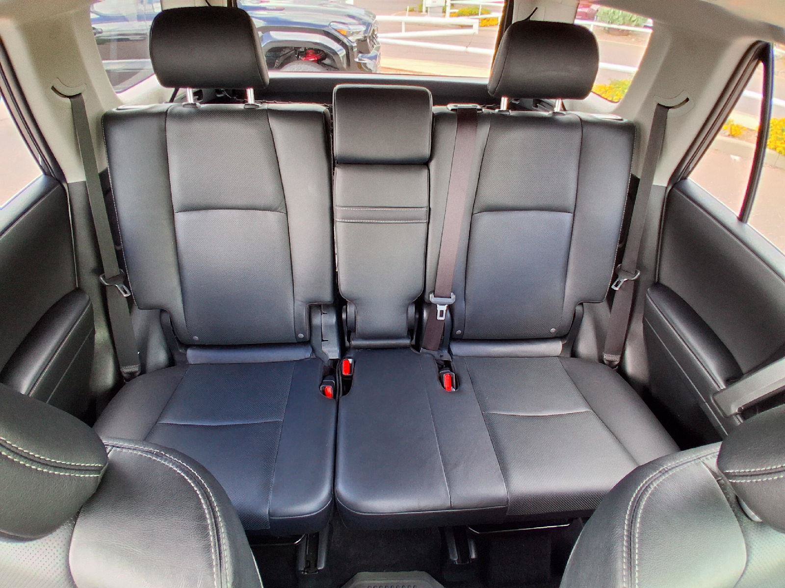Used 2023 Toyota 4Runner Limited AWD/4WD image 34