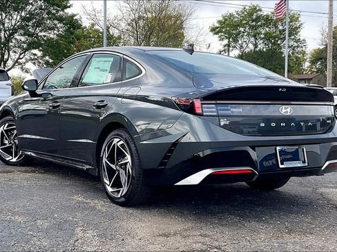 New 2026 Hyundai Sonata SEL image 3