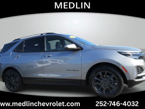 Used 2024 Chevrolet Equinox RS FWD image 9