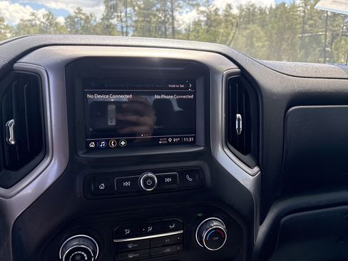 Used 2025 Chevrolet Silverado 1500 Custom AWD/4WD image 20