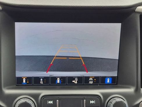 Used 2022 GMC Terrain AT4 w/ Infotainment Package II AWD/4WD image 16
