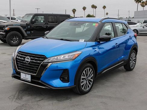 Used 2024 Nissan Kicks SR FWD image 4