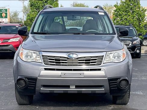 Used 2010 Subaru Forester 2.5X w/ Popular Equipment Group 1A AWD/4WD image 2