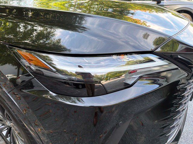 Used 2024 Lexus RX 350 Premium w/ Cold Area Package AWD/4WD image 8