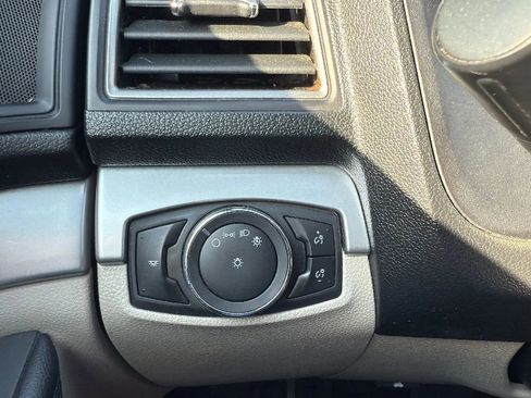 Used 2018 Ford Explorer 4WD image 15