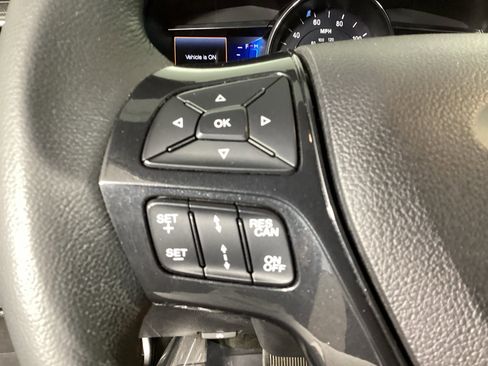 Used 2018 Ford Explorer Sport AWD/4WD image 25