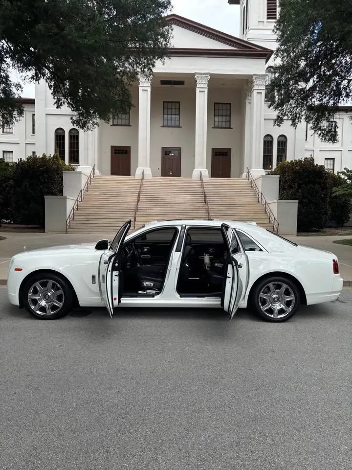Used 2012 Rolls-Royce Ghost Extended Wheelbase RWD image 8