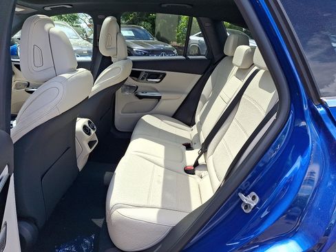 New 2025 Mercedes-Benz GLC 300 4MATIC image 10