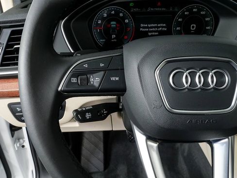 Used 2021 Audi Q5 Prestige w/ Prestige Package image 10