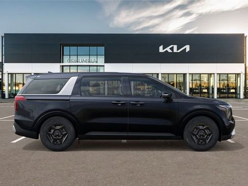 New 2026 Kia Carnival LXS image 7