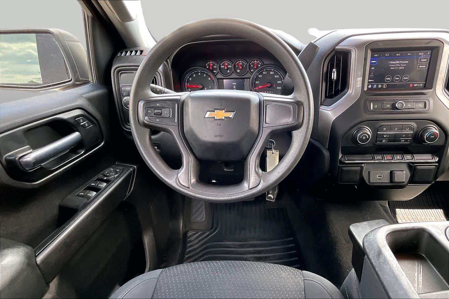 Used 2020 Chevrolet Silverado 1500 Custom w/ Custom Value Package RWD image 6