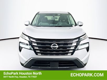 Used 2024 Nissan Rogue SV