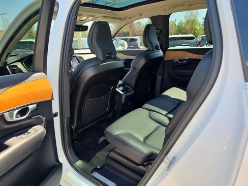 Used 2023 Volvo XC90 B5 Plus w/ Protection Package AWD/4WD image 25