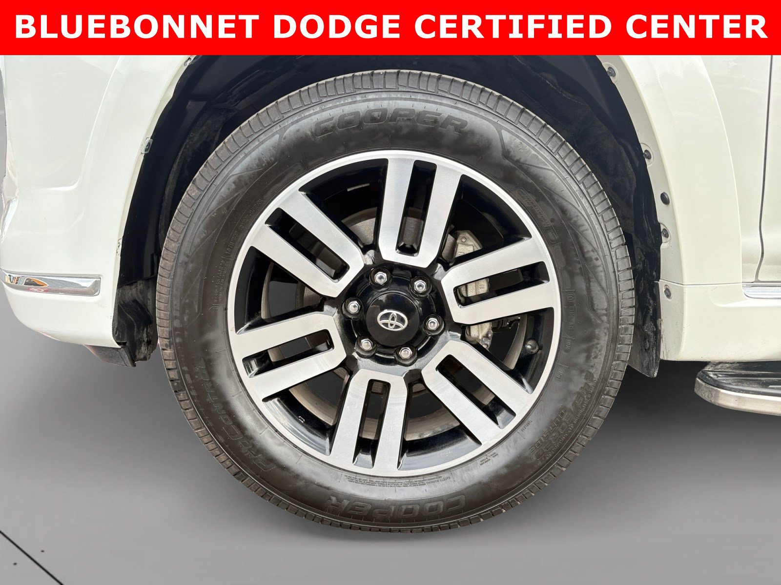 Used 2022 Toyota 4Runner Limited RWD image 9