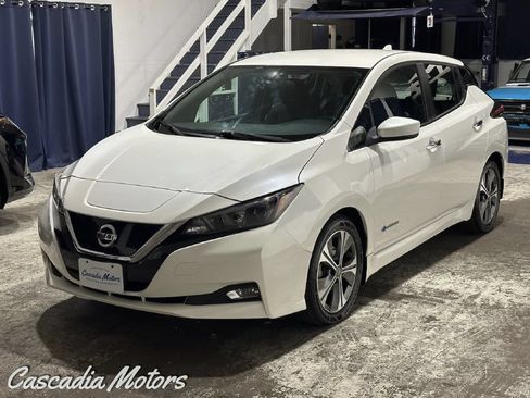 Used 2018 Nissan Leaf SV FWD image 4