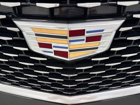 Used 2020 Cadillac XT6 Premium Luxury AWD/4WD image 23
