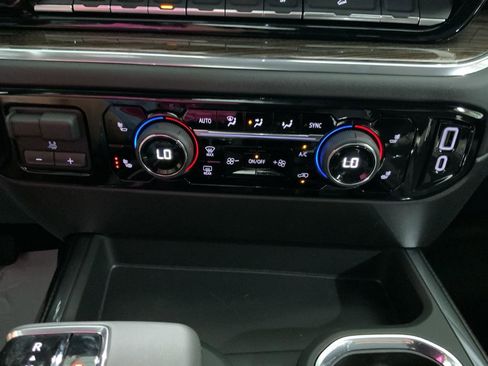 New 2025 Chevrolet Silverado 1500 LT w/ Z71 Off-Road Package image 21