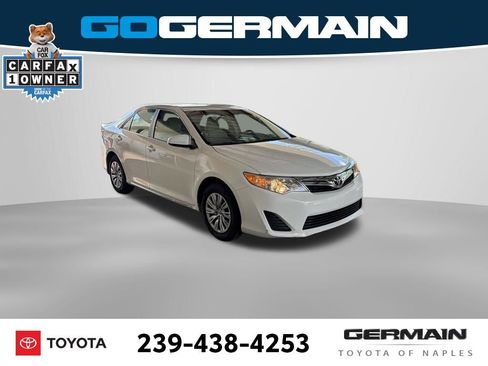 Used 2012 Toyota Camry LE image 11