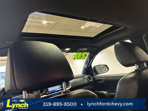 Used 2020 Toyota Tacoma Limited AWD/4WD image 4