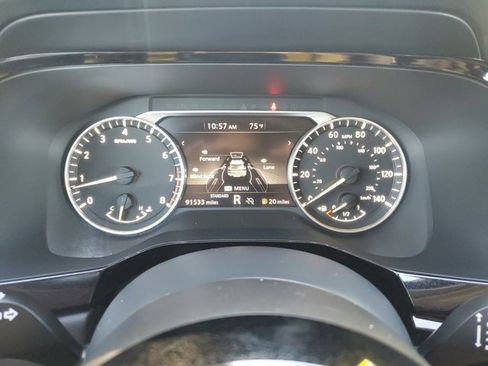 Used 2022 Nissan Pathfinder S image 30