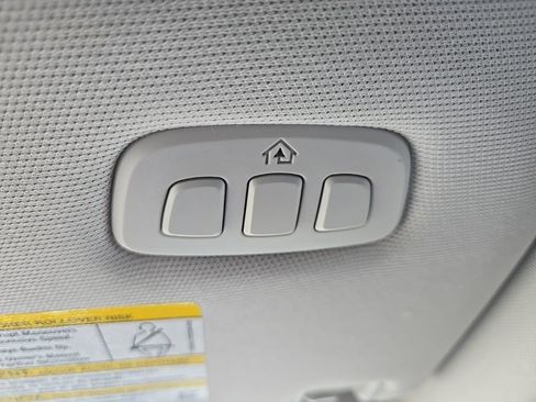 Used 2025 Ford Expedition Platinum AWD/4WD image 70