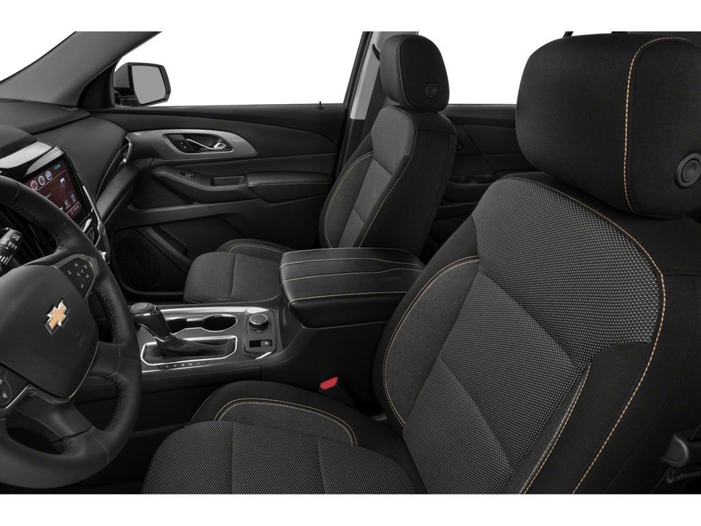 Used 2019 Chevrolet Traverse LT w/ LPO, Floor Liner Package AWD/4WD image 8