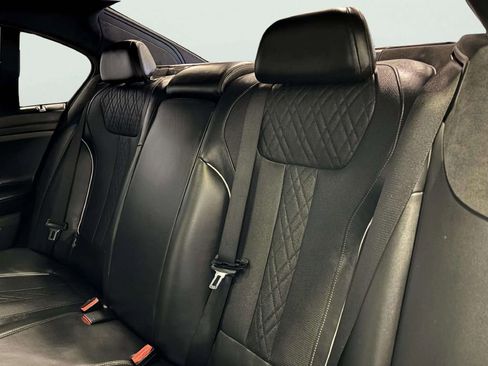 Used 2016 BMW 750i xDrive image 19