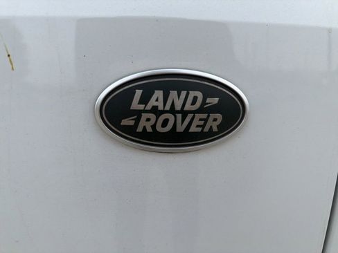 Used 2022 Land Rover Range Rover Evoque R-Dynamic S image 7