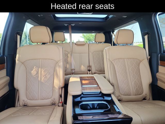 Used 2025 Jeep Grand Wagoneer L Series III w/ Rear Seat Video Group 1 AWD/4WD image 33