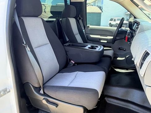 Used 2008 GMC Sierra 2500 W/T RWD image 19