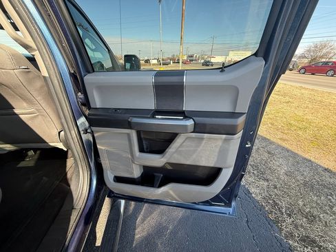 Used 2016 Ford F150 XLT w/ Equipment Group 301A Mid image 20