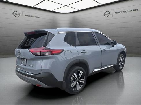Certified 2021 Nissan Rogue SL image 4