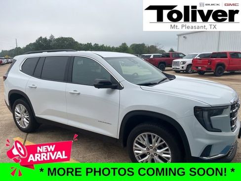 Used 2024 GMC Acadia Elevation FWD image 1