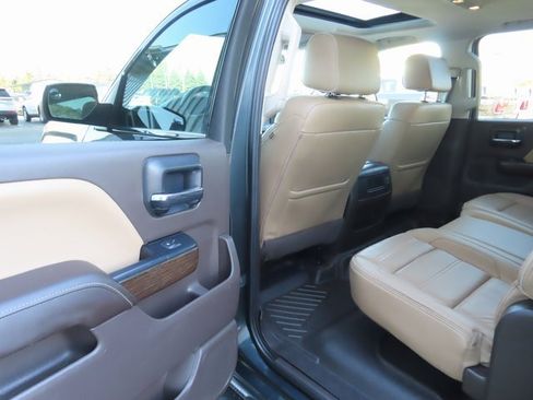 Used 2018 GMC Sierra 1500 Denali image 22