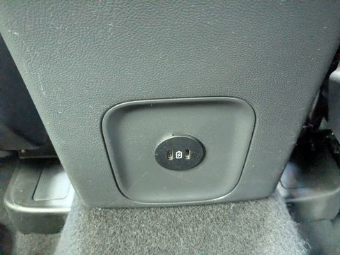 Used 2025 Ford Escape ST-Line AWD/4WD image 16